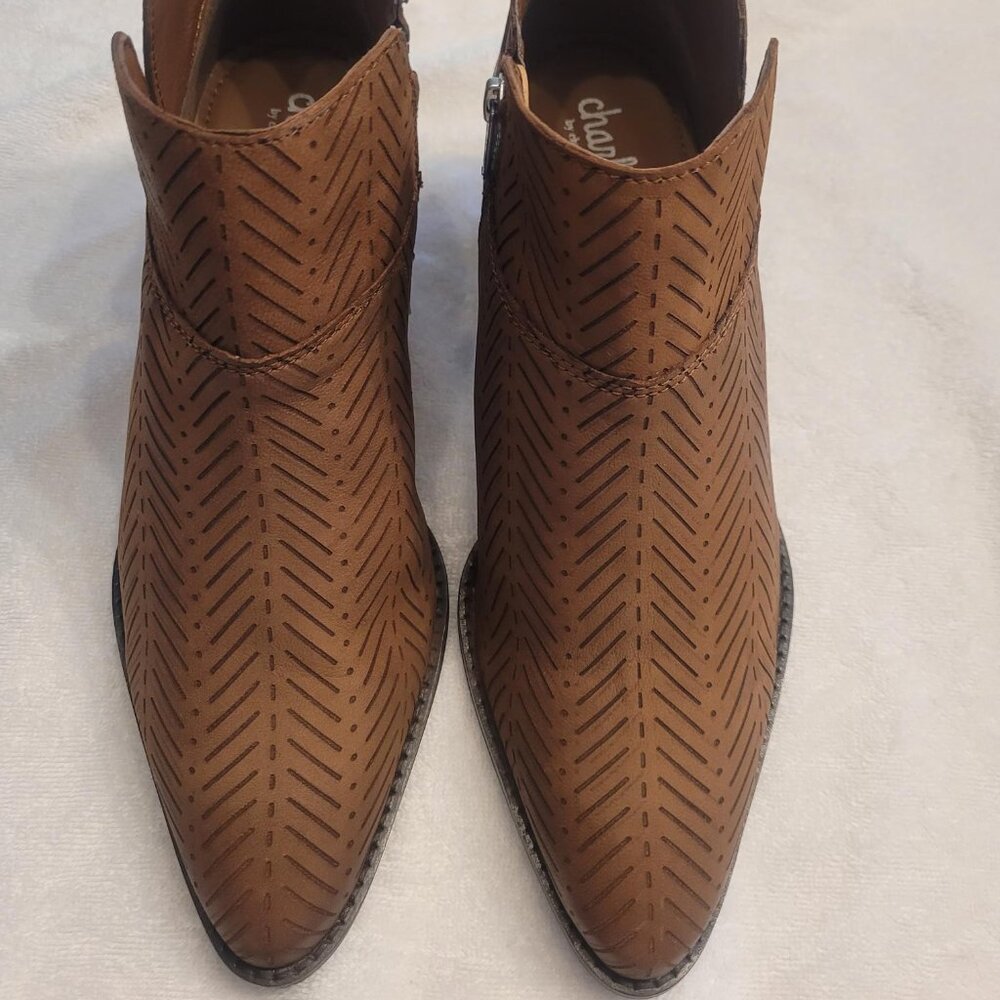Charles by Charles David Zander bootie /Nubuck-Tobacco color, size 10 new in box
